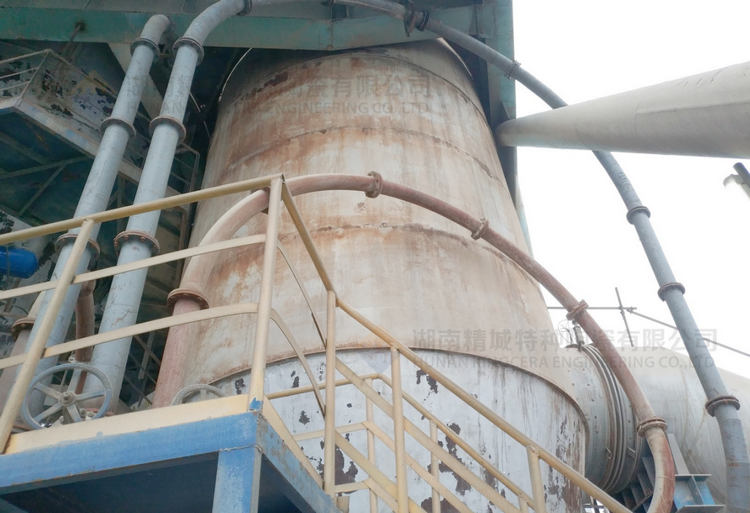 美运行一年的欧亚国际特瓷耐磨陶瓷管道外观无破损、运行无走漏