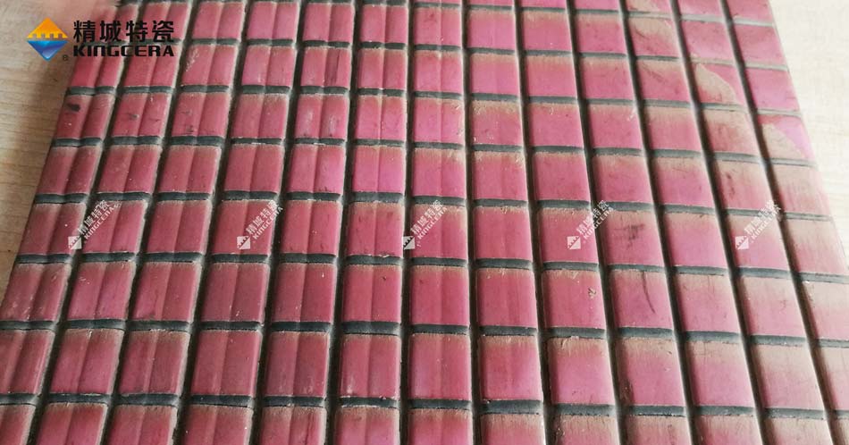 欧亚国际耐磨陶瓷衬板在圆筒混淆机中的应用及效果