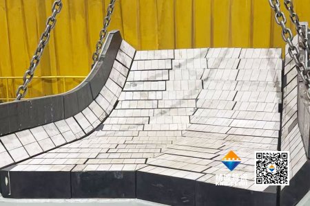 迅速响应！！欧亚国际特瓷2小时内赴现场解决矿山料斗ZTA陶瓷衬板装置难题